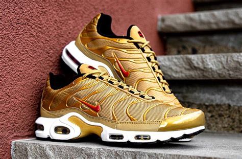 Nike Air Max Plus 'Gold Bullet' 